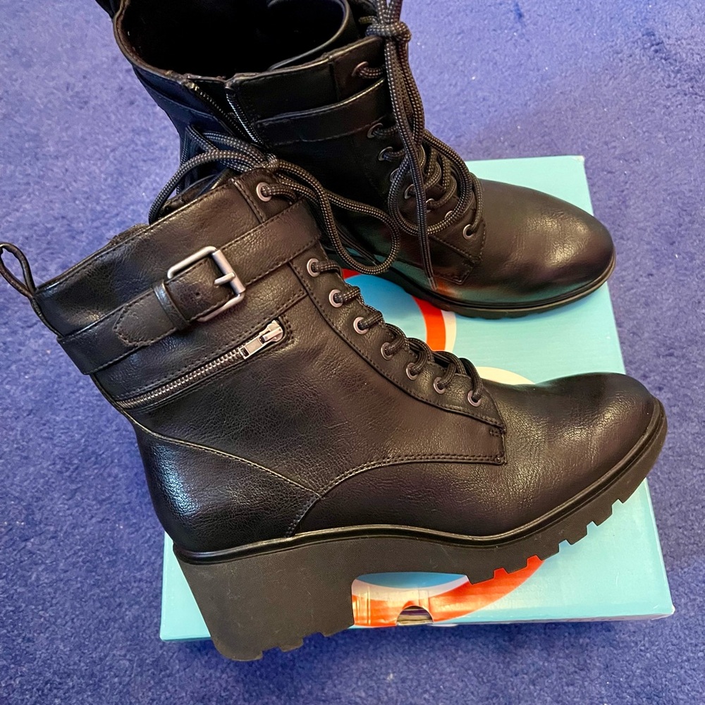 Baretrap ankle combat booties